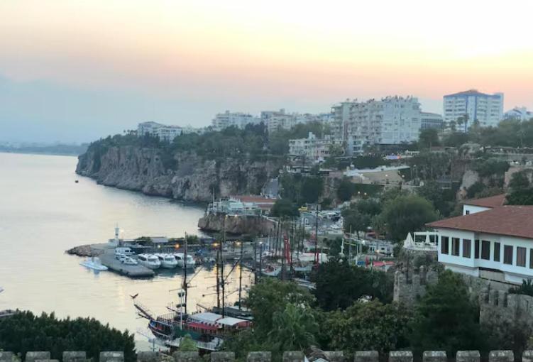 Mavi Avlu - Old Town Apartments أنطاليا المظهر الخارجي الصورة